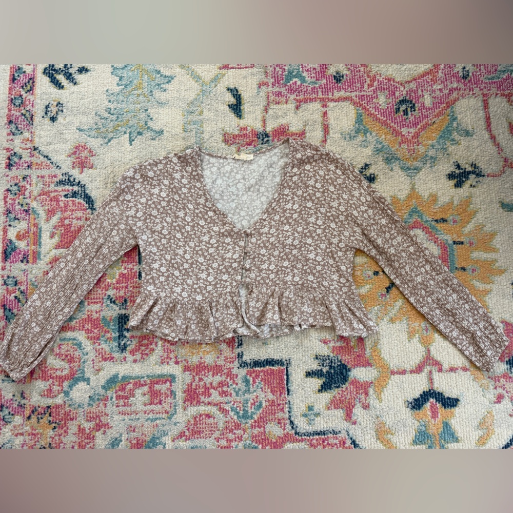 LA Hearts Floral Button Crop Top